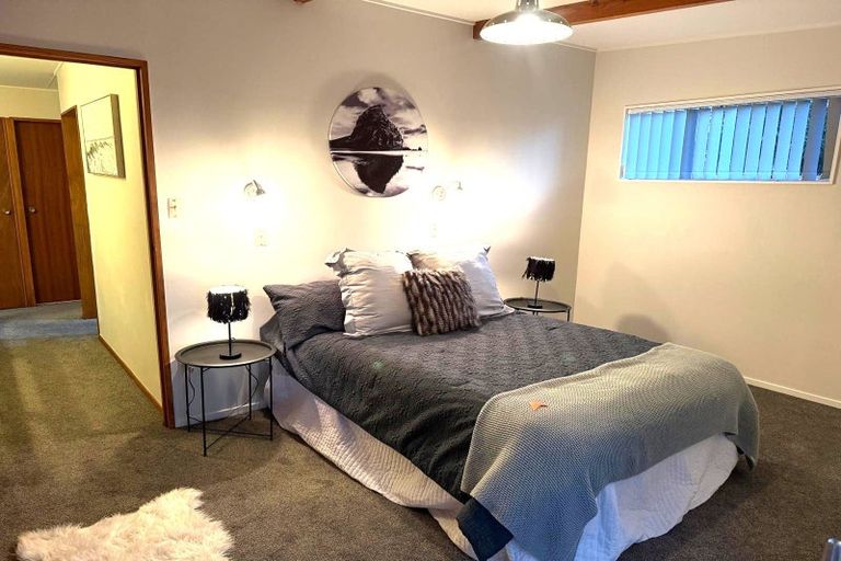 Photo of property in 2/35a Rangatira Road, Beach Haven, Auckland, 0626