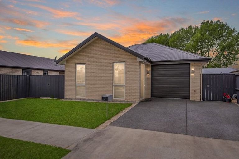 Photo of property in 5 Norrie Way, Kaiapoi, 7630