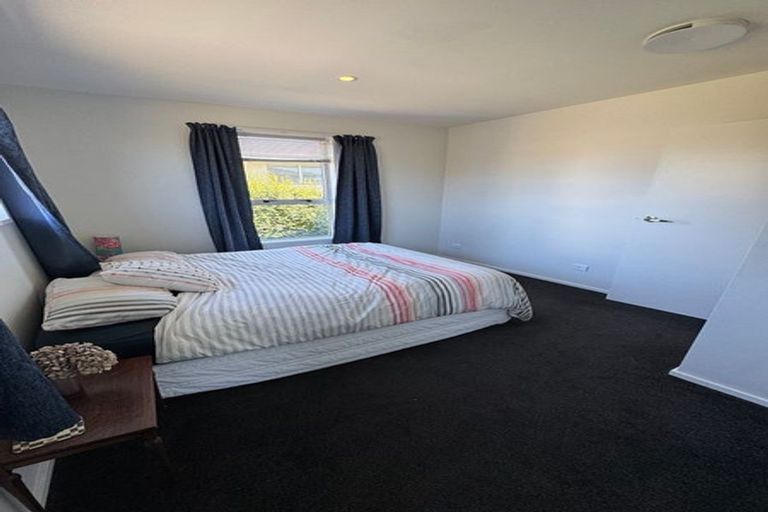 Photo of property in 2 Hawkswood Place, Avonhead, Christchurch, 8042