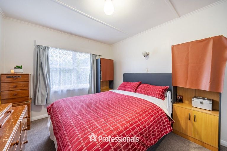 Photo of property in 1/1079 High Street, Taita, Lower Hutt, 5011