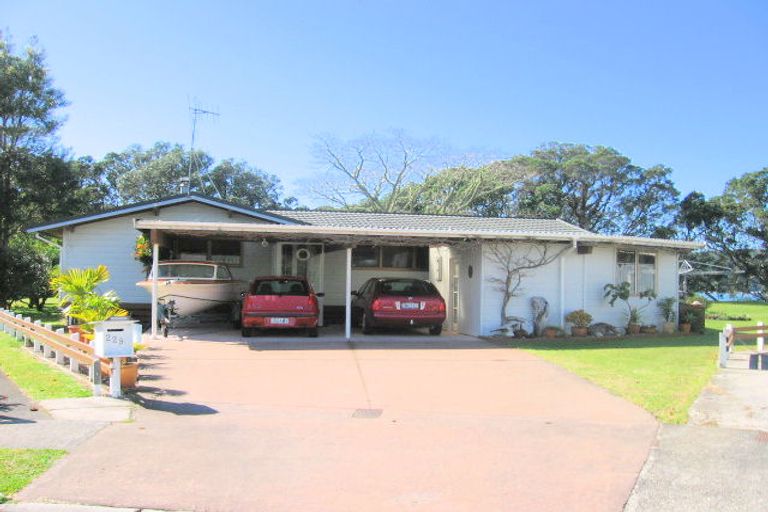 Photo of property in 229 Moana Anu Anu Avenue, Whangamata, 3620