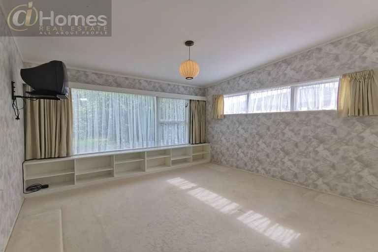 Photo of property in 10 Manuka Street, Orewa, 0931