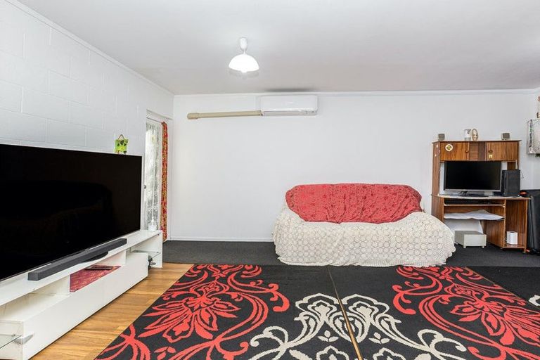 Photo of property in 2/84 Rintoul Street, Newtown, Wellington, 6021