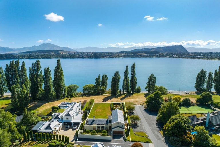 Photo of property in 29 Morrows Mead, Wanaka, 9305