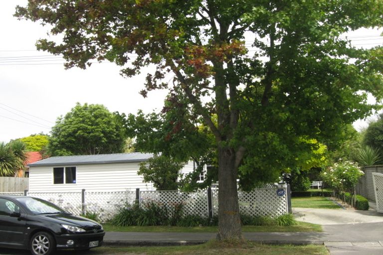 Photo of property in 2/9a Norfolk Street, St Albans, Christchurch, 8052