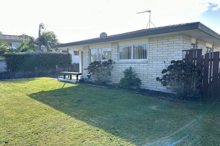 Photo of property in 11a Crombie Street, Bellevue, Tauranga, 3110