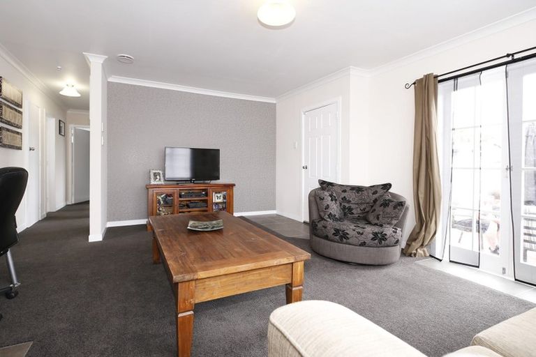 Photo of property in 91 Massey Street, Frankton, Hamilton, 3204