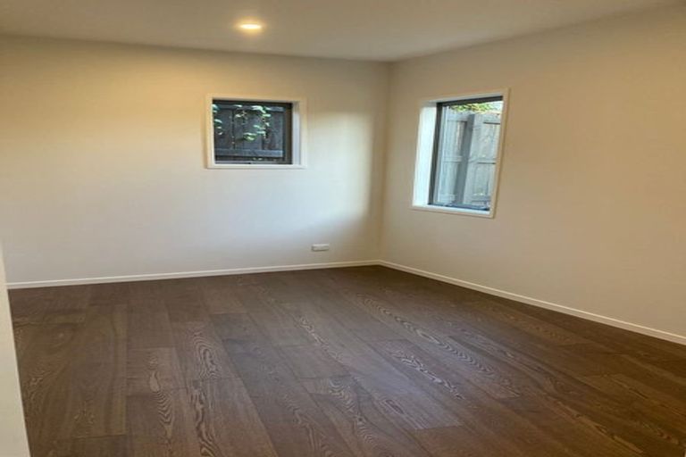 Photo of property in 8 O'halloran Road, Howick, Auckland, 2014