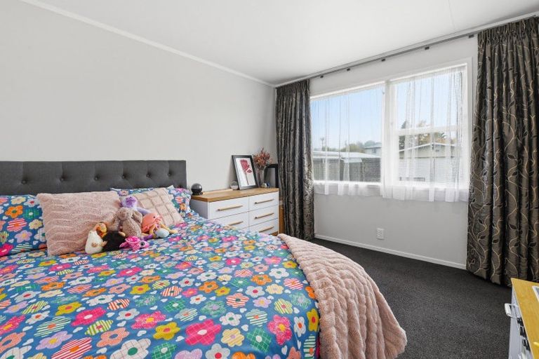 Photo of property in 11 Byron Grove, Owhata, Rotorua, 3010