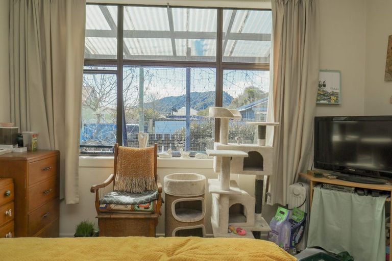 Photo of property in 18 Thompson Street, Greymouth, 7805