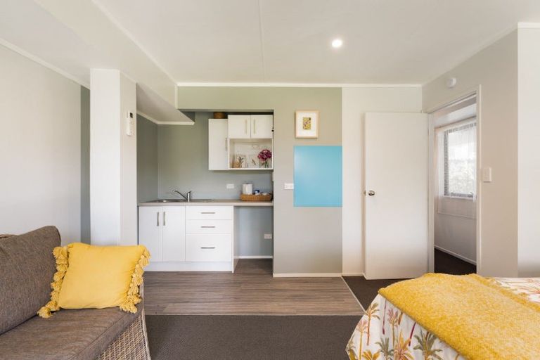 Photo of property in 1281 Papamoa Beach Road, Papamoa Beach, Papamoa, 3118