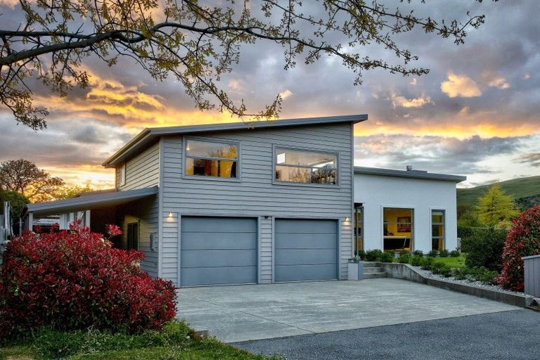 Photo of property in 34 Erskine Street, Lake Hayes, Queenstown, 9304