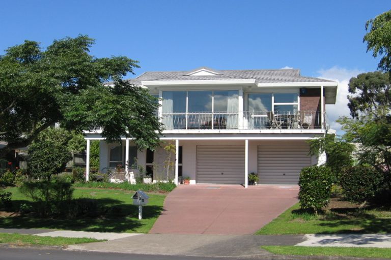 Photo of property in 23 Spinnaker Drive, Te Atatu Peninsula, Auckland, 0610