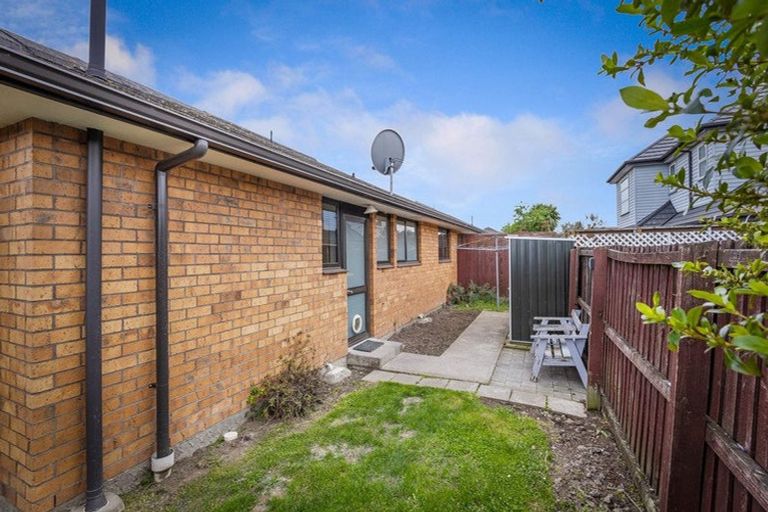 Photo of property in 22 Leander Street, Northcote, Christchurch, 8052