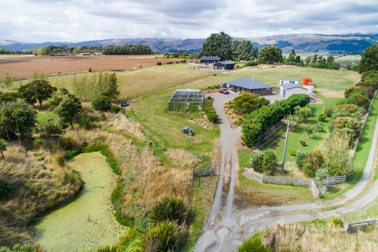 Photo of property in 268 Hendersons Line, Kelvin Grove, Palmerston North, 4470