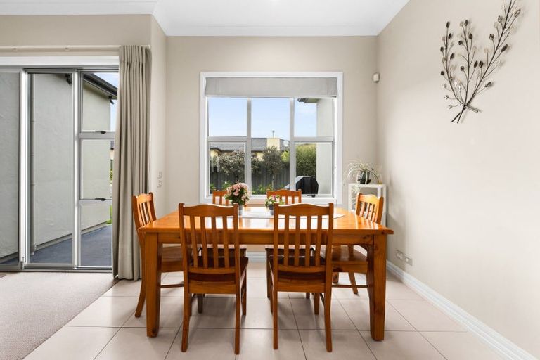 Photo of property in 102 Hunter Drive, Awatoto, Napier, 4110
