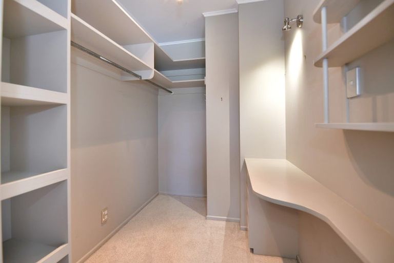 Photo of property in 18 Melandra Road, Stanmore Bay, Whangaparaoa, 0932