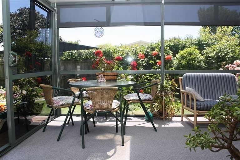 Photo of property in 2/456 Main South Road, Hornby, Christchurch, 8042