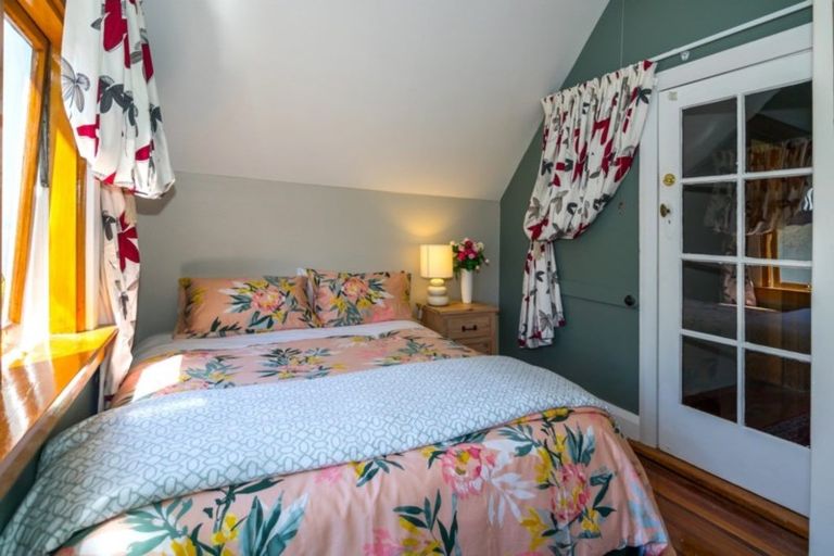 Photo of property in 5 Campbell Street, Geraldine, 7930
