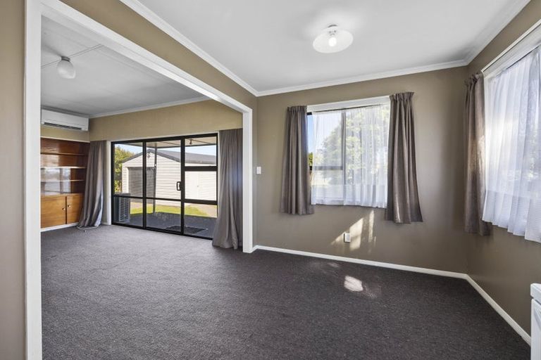 Photo of property in 59 Turuturu Road, Hawera, 4610