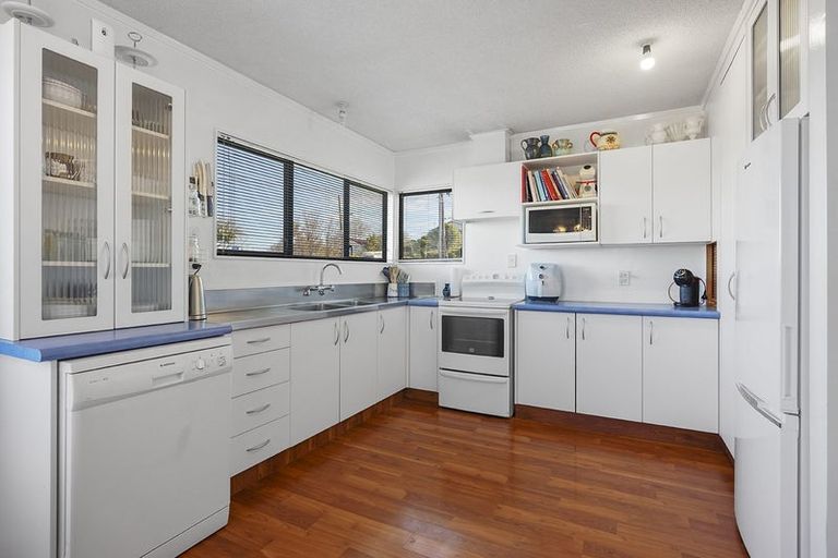 Photo of property in 39 Dinsdale Road, Dinsdale, Hamilton, 3204