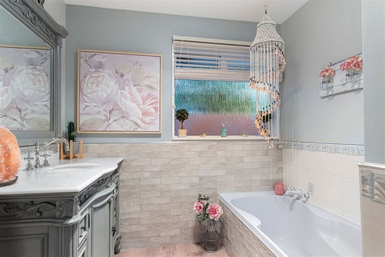 Photo of property in 53 Fairweather Crescent, Kaiapoi, 7630