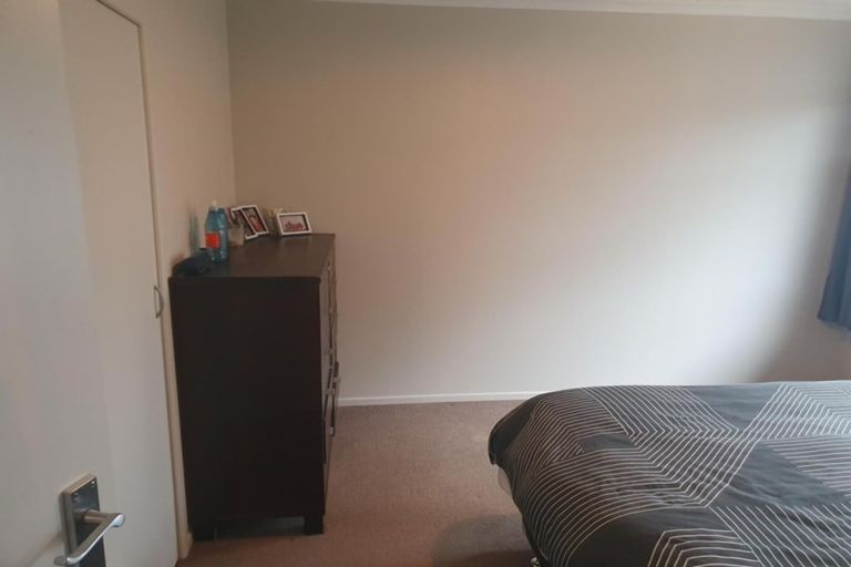 Photo of property in 39 Mangorei Road, Strandon, New Plymouth, 4312