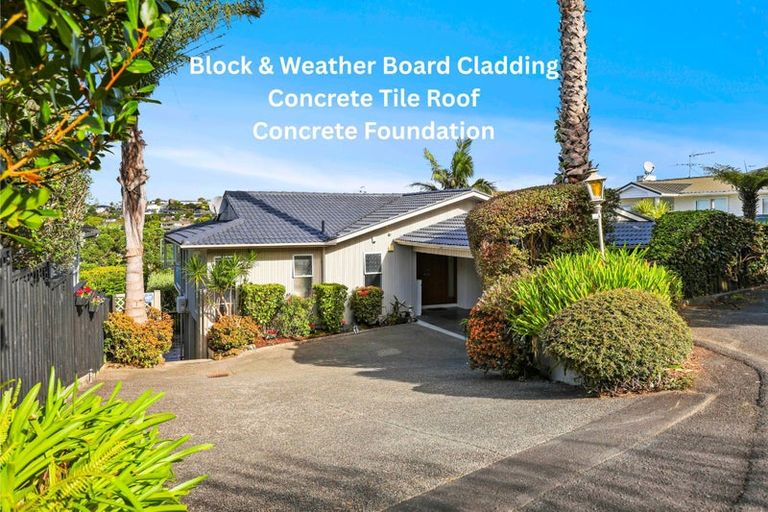 Photo of property in 1/5 Colmar Road, Mellons Bay, Auckland, 2014
