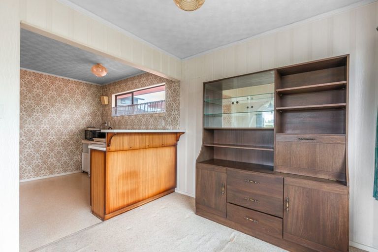 Photo of property in 1/34 Majesty Place, Half Moon Bay, Auckland, 2012