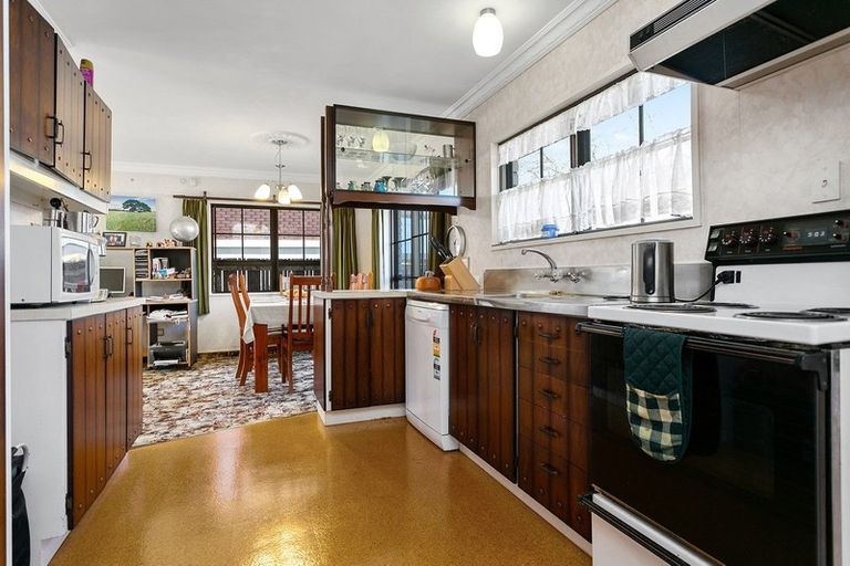 Photo of property in 16a Taylor Street, Cambridge, 3434