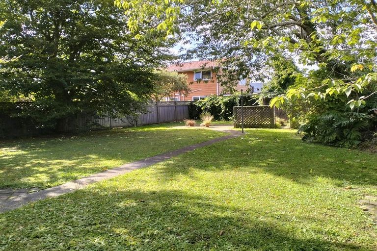 Photo of property in 5 Norfolk Street, Belmont, Lower Hutt, 5010