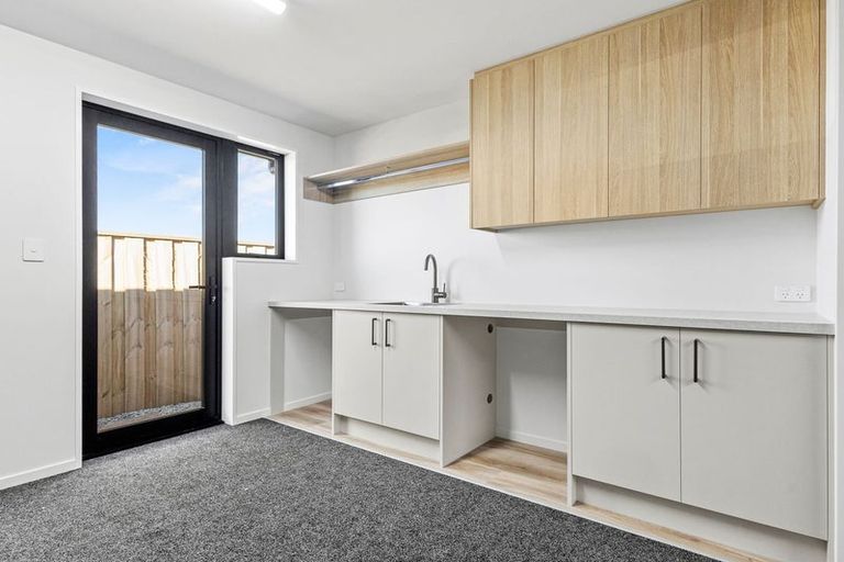 Photo of property in 16 Kite Street, Rolleston, 7614