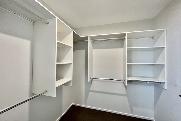 Photo of property in 6 Riria Crescent, Takanini, 2112