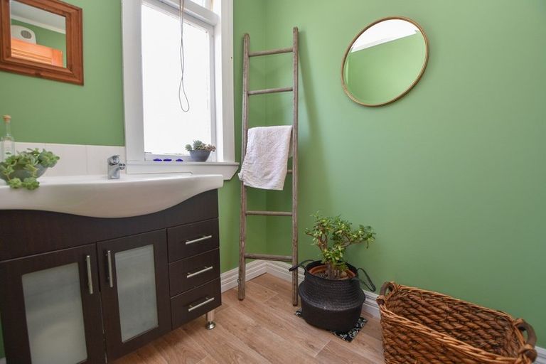 Photo of property in 17 Macara Street, Masterton, 5810