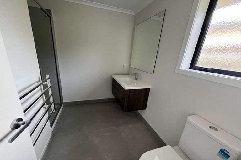 Photo of property in 9 Kikorangi Way, Paraparaumu, 5032