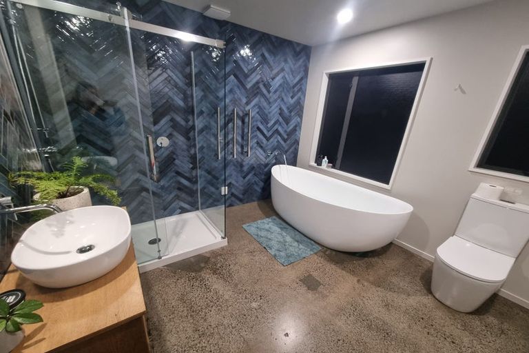 Photo of property in 38 Aston Drive, Waimairi Beach, Christchurch, 8083