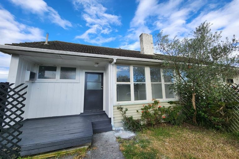 Photo of property in 53-61 Kowhai Street, Castlecliff, Whanganui, 4501