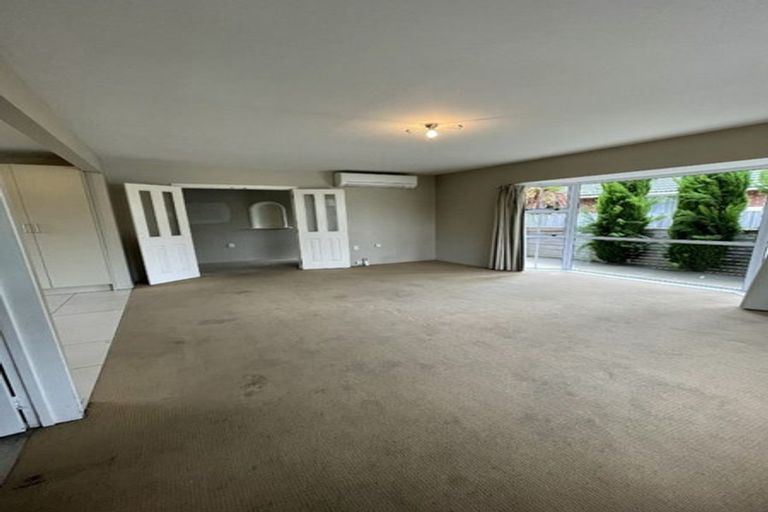 Photo of property in 131 Waimairi Road, Ilam, Christchurch, 8041