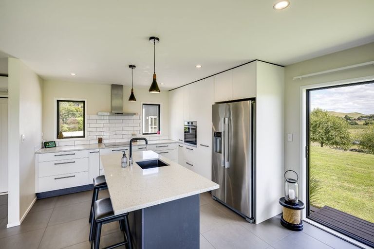 Photo of property in 38 Penrith Road, Poraiti, Napier, 4182