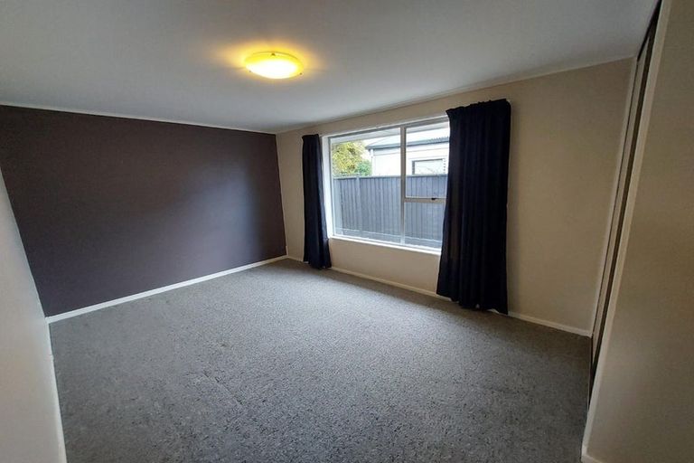 Photo of property in 237 Estuary Road, South New Brighton, Christchurch, 8062