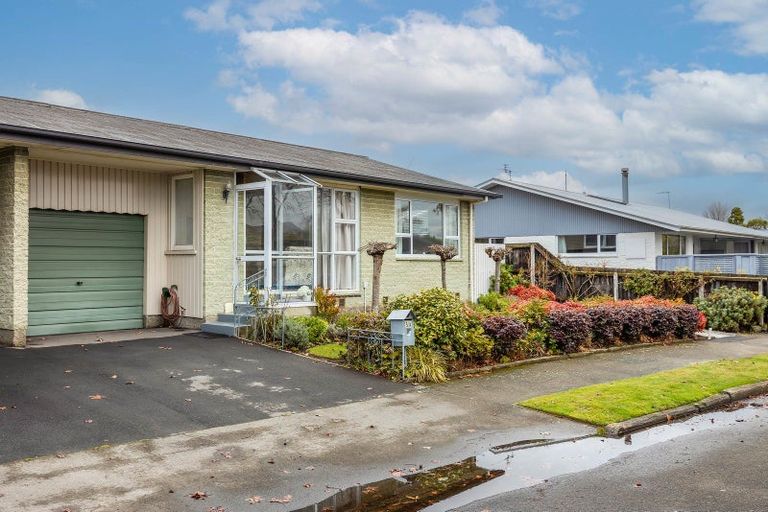 Photo of property in 5 Chislehurst Place, Bryndwr, Christchurch, 8052