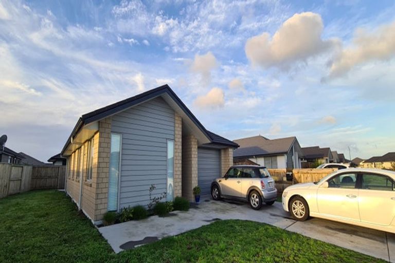 Photo of property in 22 Kanapa Close, Papamoa, 3118