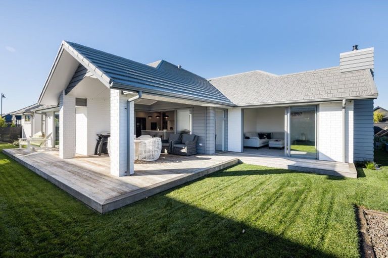 Photo of property in 27c Isobel Hodgson Drive, Cambridge, 3434