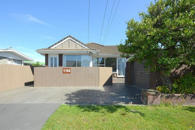 Photo of property in 164 Blighs Road, Strowan, Christchurch, 8052