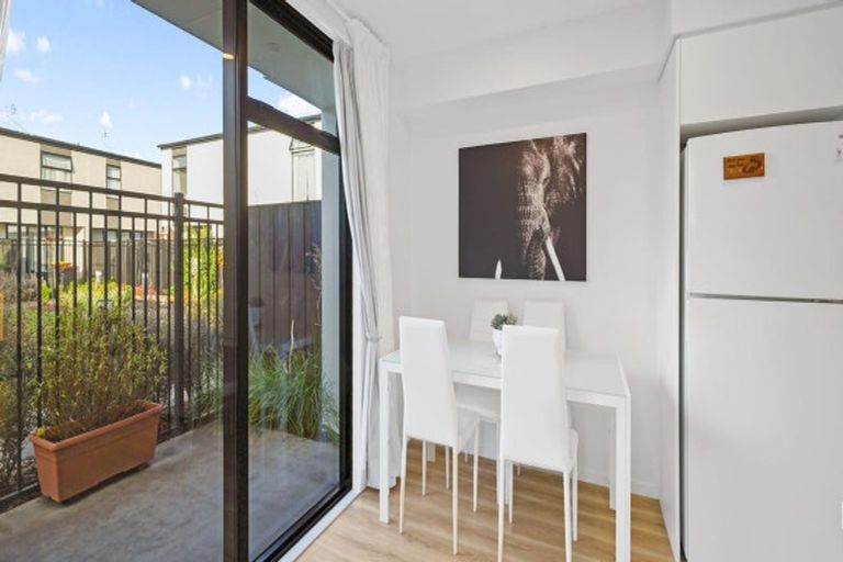 Photo of property in 1/8 New Brighton Road, Shirley, Christchurch, 8061