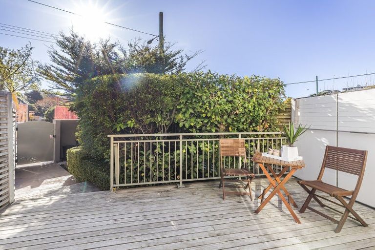 Photo of property in 3a Allington Road, Karori, Wellington, 6012