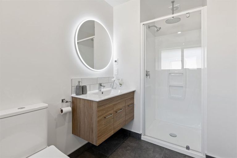 Photo of property in 144 Linwood Avenue, Linwood, Christchurch, 8011