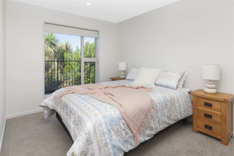 Photo of property in 8 Ardnave Lane, Broomfield, Christchurch, 8042