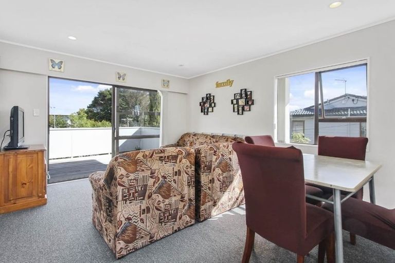 Photo of property in 65 Simpson Road, Ranui, Auckland, 0612