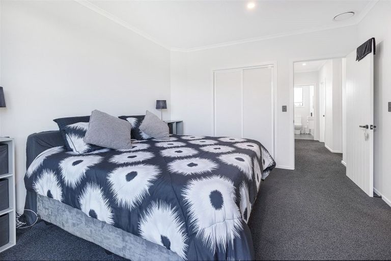 Photo of property in 2 Reuben Avenue, Rolleston, 7615